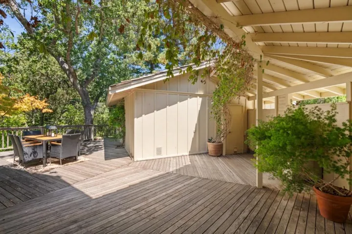 15355 Peach Hill Road, Saratoga, California 95070