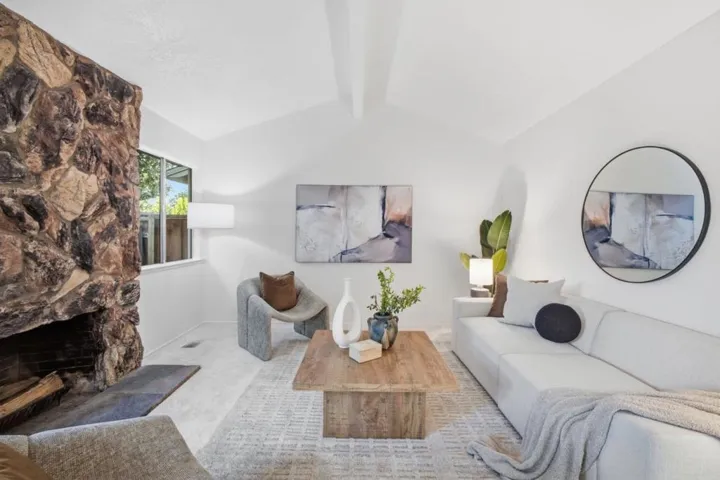1251 E Fremont Terrace, Sunnyvale, California 94087