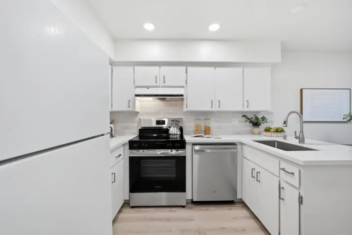 1251 E Fremont Terrace, Sunnyvale, California 94087