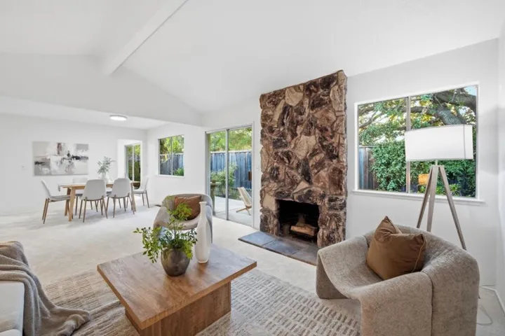 1251 E Fremont Terrace, Sunnyvale, California 94087
