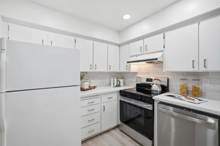 1251 E Fremont Terrace, Sunnyvale, California 94087