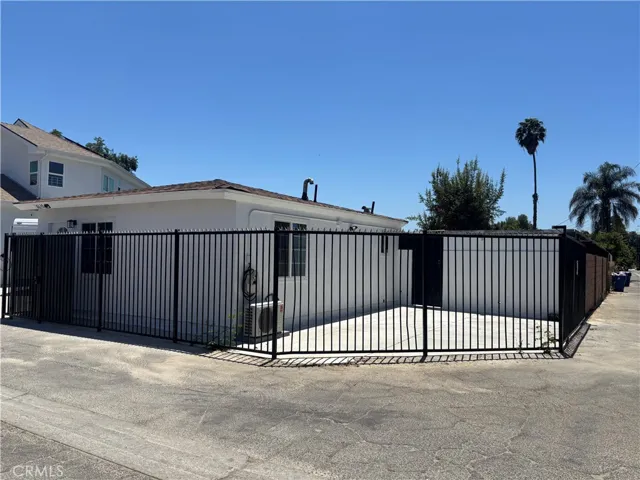 8639 Bothwell, Northridge, California 91324