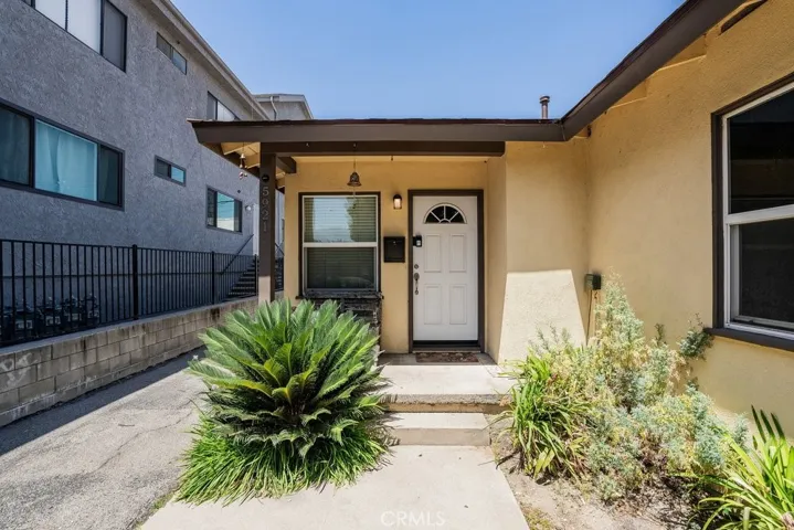 5919 Cedros, Sherman Oaks, California 91411