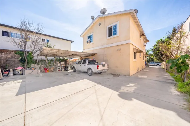 5335 Carlin, Los Angeles, California 90016