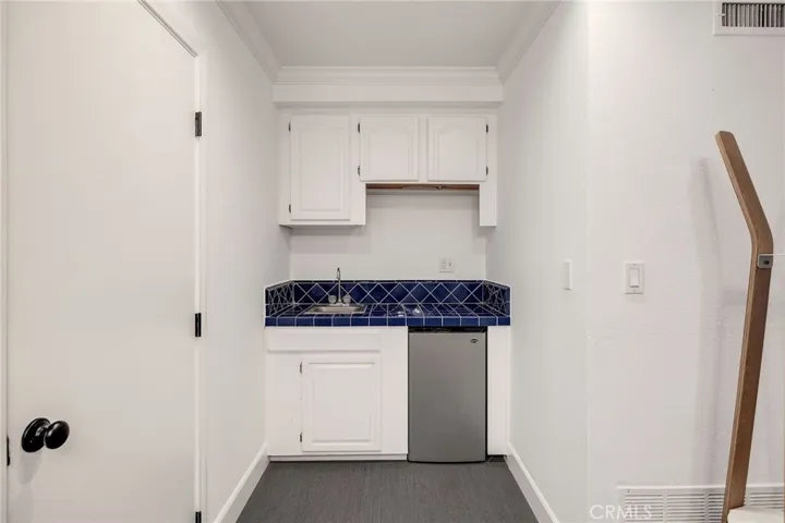 124 15th Street B, Manhattan Beach, California 90266