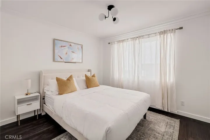 124 15th Street B, Manhattan Beach, California 90266