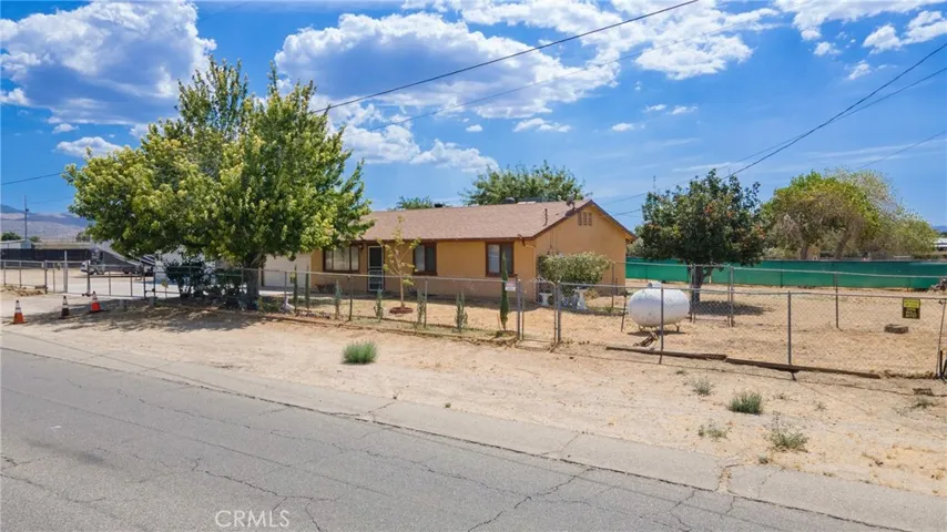 36421 106th E, Littlerock, California 93543