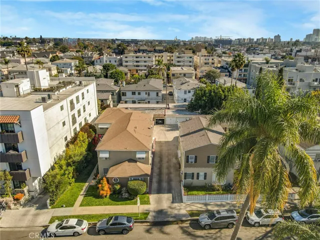 116 S Kings, Los Angeles, California 90048