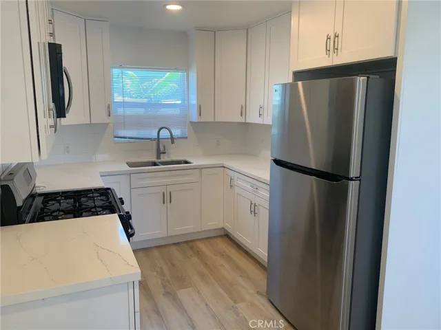1359 E 94th Street E, Los Angeles, California 90002