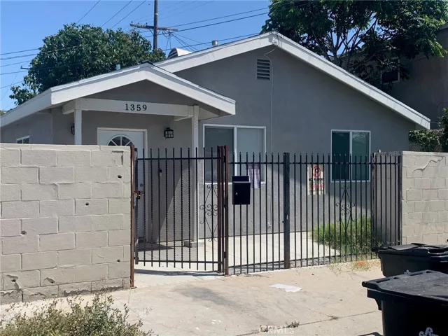 1359 E 94th Street E, Los Angeles, California 90002