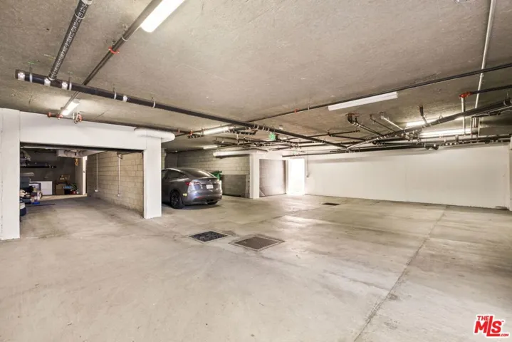 4180 Duquesne Avenue 3, Culver City, California 90232
