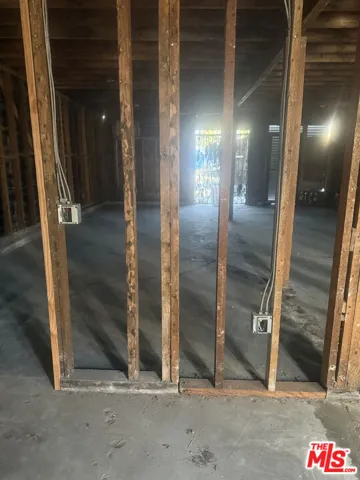 1310 Firestone Boulevard, Los Angeles, California 90001