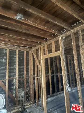 1310 Firestone Boulevard, Los Angeles, California 90001