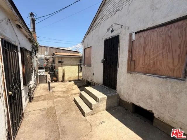 Front house entrance