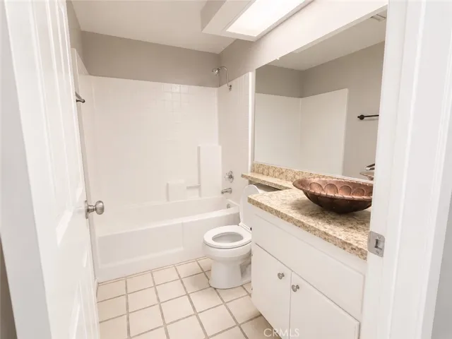 11486 Cardiff Lane, Loma Linda, California 92354