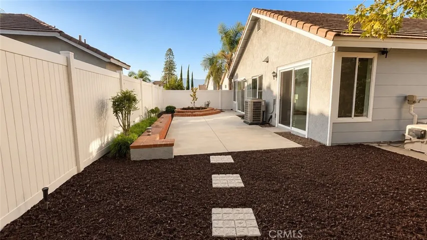 11486 Cardiff Lane, Loma Linda, California 92354