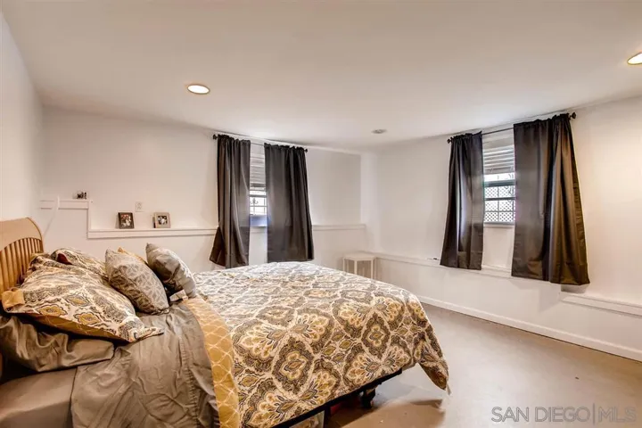 4052 Tennyson Street Terrace Level, San Diego, California 92107