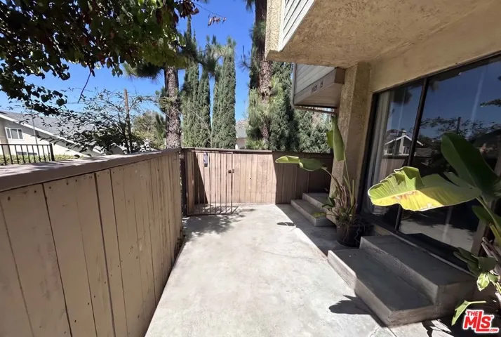 10051 Topanga Canyon Boulevard 15, Los Angeles, California 91311