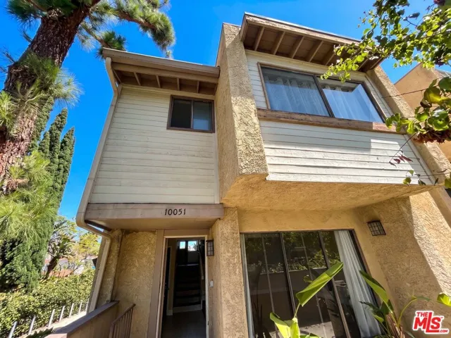 10051 Topanga Canyon Boulevard 15, Los Angeles, California 91311
