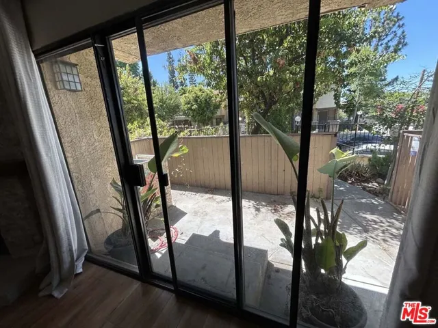 10051 Topanga Canyon Boulevard 15, Los Angeles, California 91311