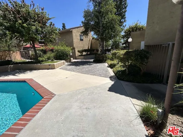 10051 Topanga Canyon Boulevard 15, Los Angeles, California 91311
