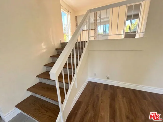 10051 Topanga Canyon Boulevard 15, Los Angeles, California 91311