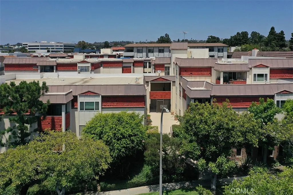 5651 Sumner 109, Culver City, California 90230 — photo 5