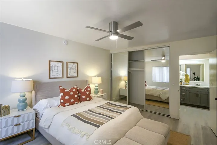5651 Sumner 109, Culver City, California 90230