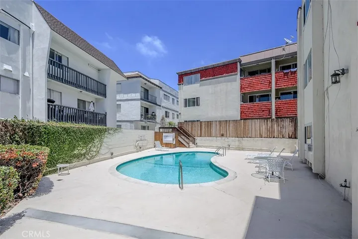 5651 Sumner 109, Culver City, California 90230