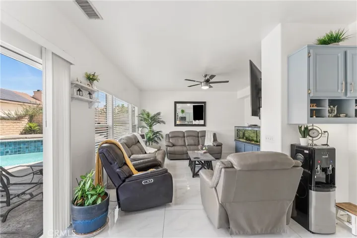 42334 Daniel, Lancaster, California 93536