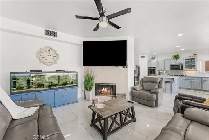 42334 Daniel, Lancaster, California 93536