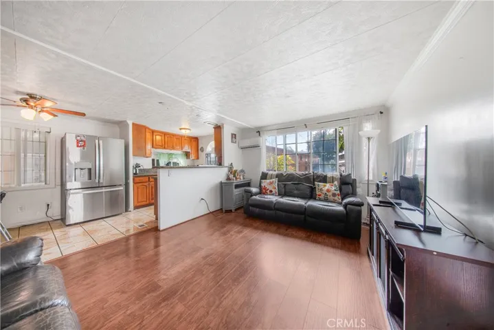 21111 Dolores St 109, Carson, California 90745