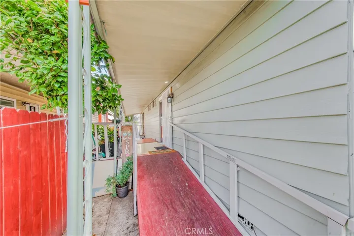 21111 Dolores St 109, Carson, California 90745