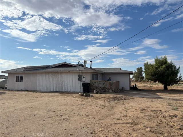 15026 Richmond Avenue, Victorville, California 92394