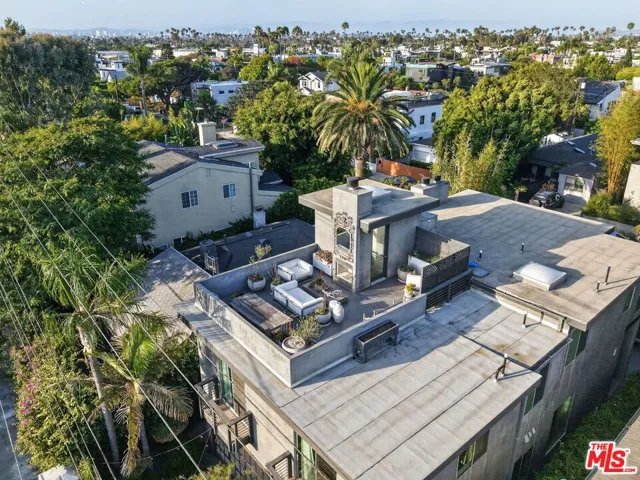 2425 Clement Avenue, Los Angeles, California 90291