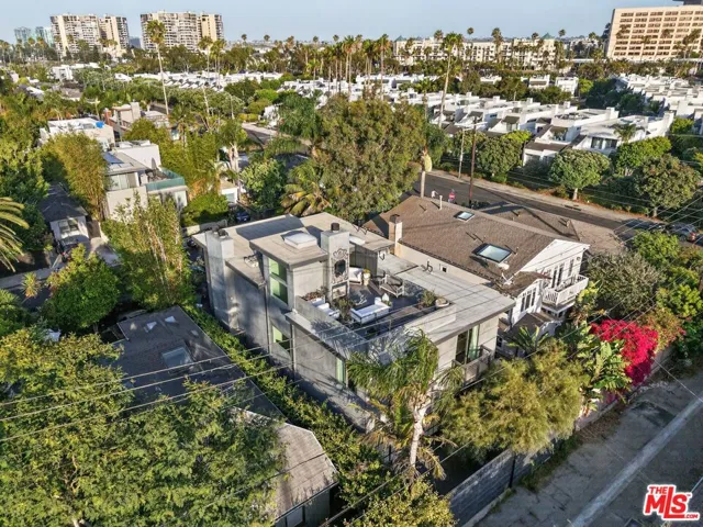 2425 Clement Avenue, Los Angeles, California 90291