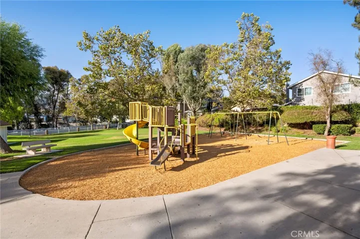 582 Lantana, La Verne, California 91750