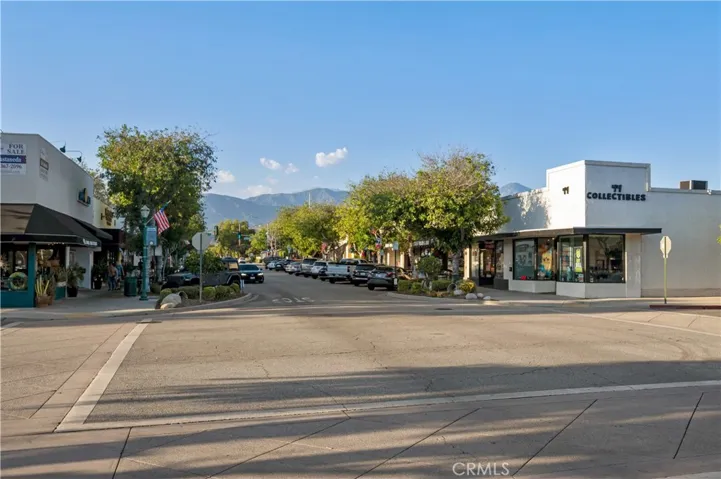 582 Lantana, La Verne, California 91750