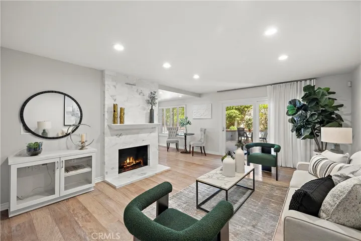 25 Eden, Irvine, California 92620