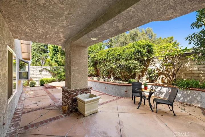 25 Eden, Irvine, California 92620