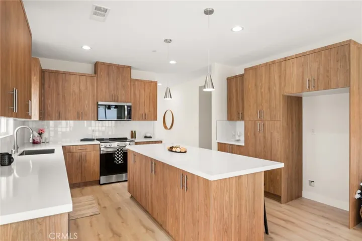 9267 Duncan, Riverside, California 92503