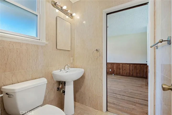 En Suite Bathroom