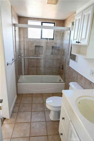 Full Bath