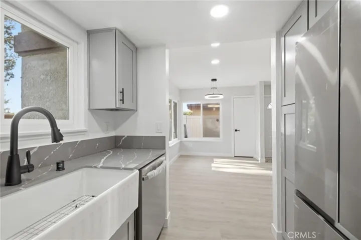 2351 Sutter Way 242, Fullerton, California 92833