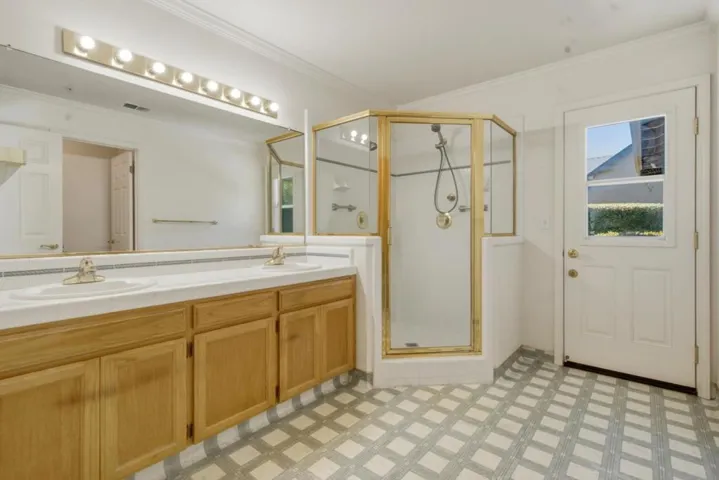 730 Nacional Court, Salinas, California 93901