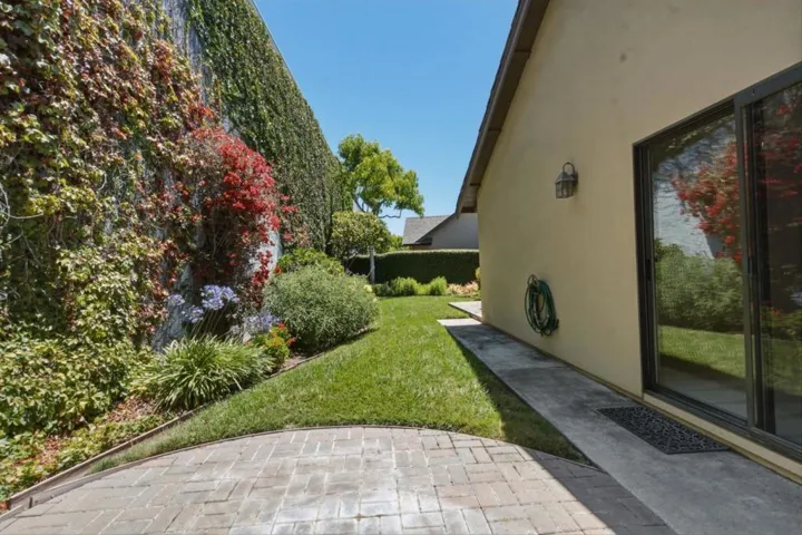 730 Nacional Court, Salinas, California 93901
