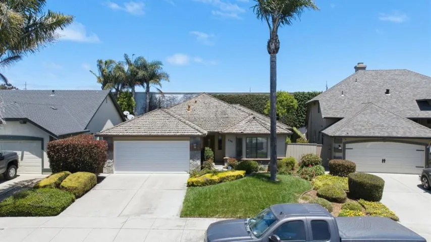 730 Nacional Court, Salinas, California 93901