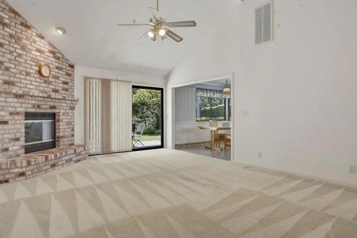 730 Nacional Court, Salinas, California 93901