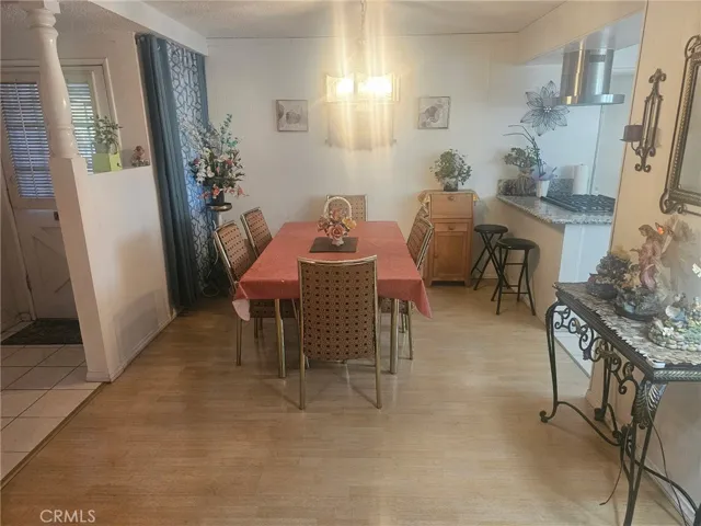 10883 Vinedale, Sun Valley, California 91352
