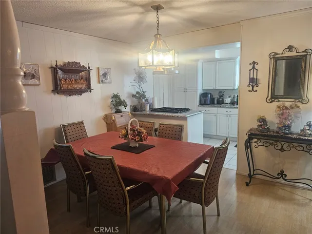 10883 Vinedale, Sun Valley, California 91352
